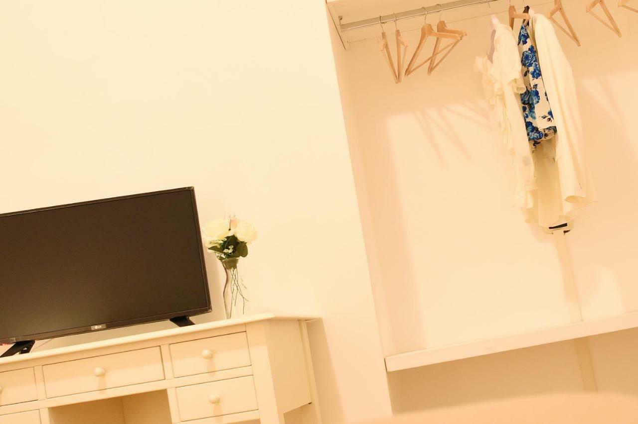 B&B Bonnes Suites Neapol Zewnętrze zdjęcie