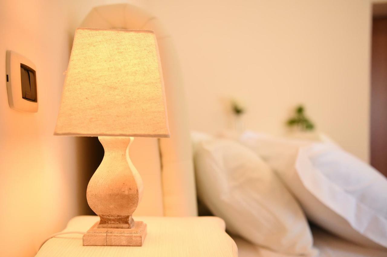 B&B Bonnes Suites Neapol Zewnętrze zdjęcie