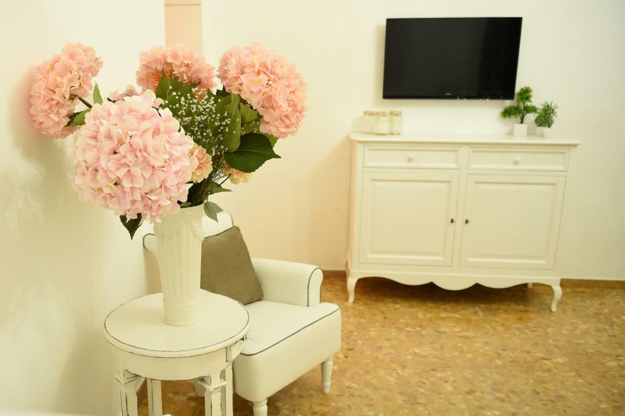 B&B Bonnes Suites Neapol Zewnętrze zdjęcie