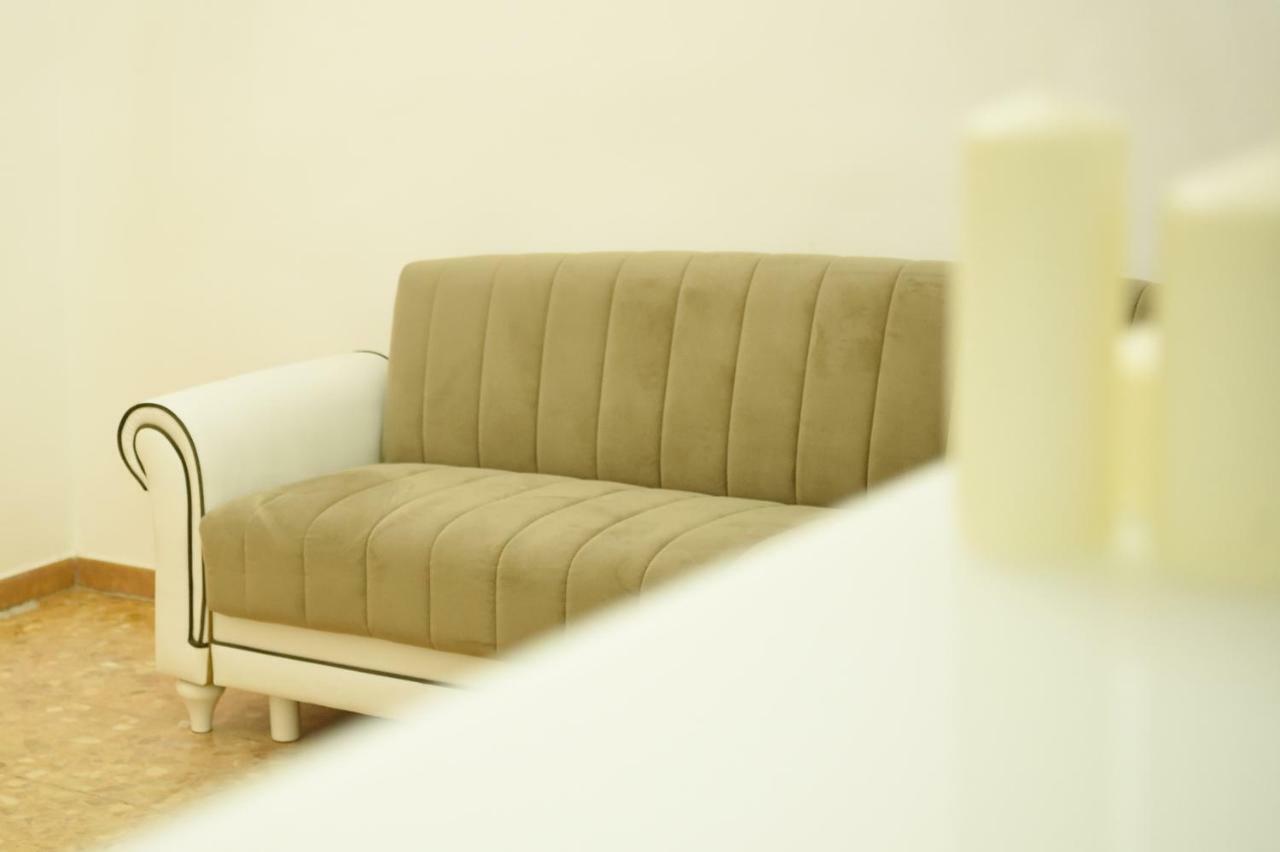 B&B Bonnes Suites Neapol Zewnętrze zdjęcie